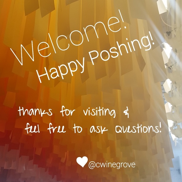 Meet your Posher, Caitlin - Picture 1 of 1